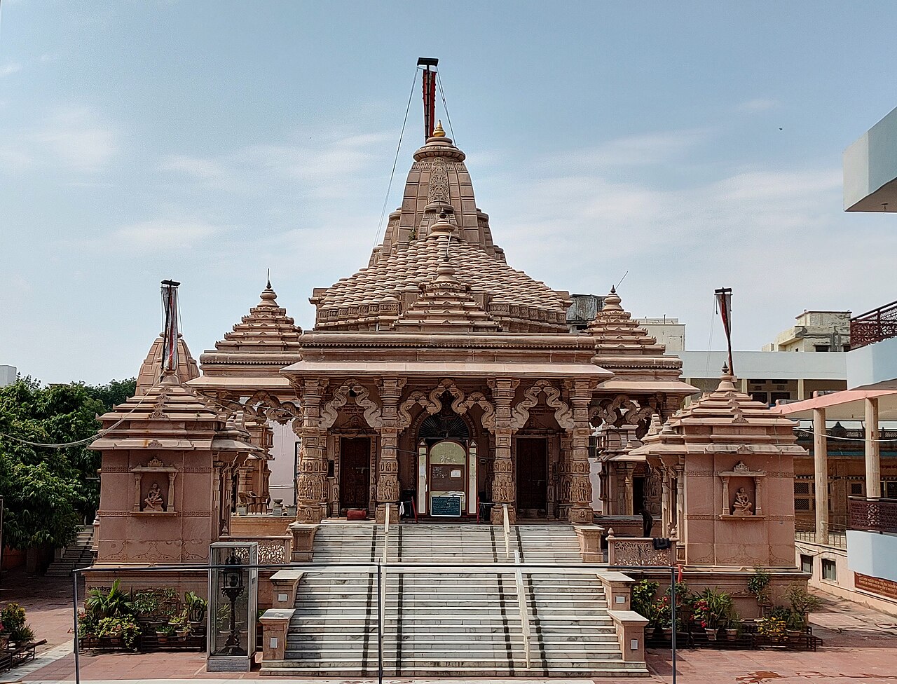 Exploring Varanasi's Temples