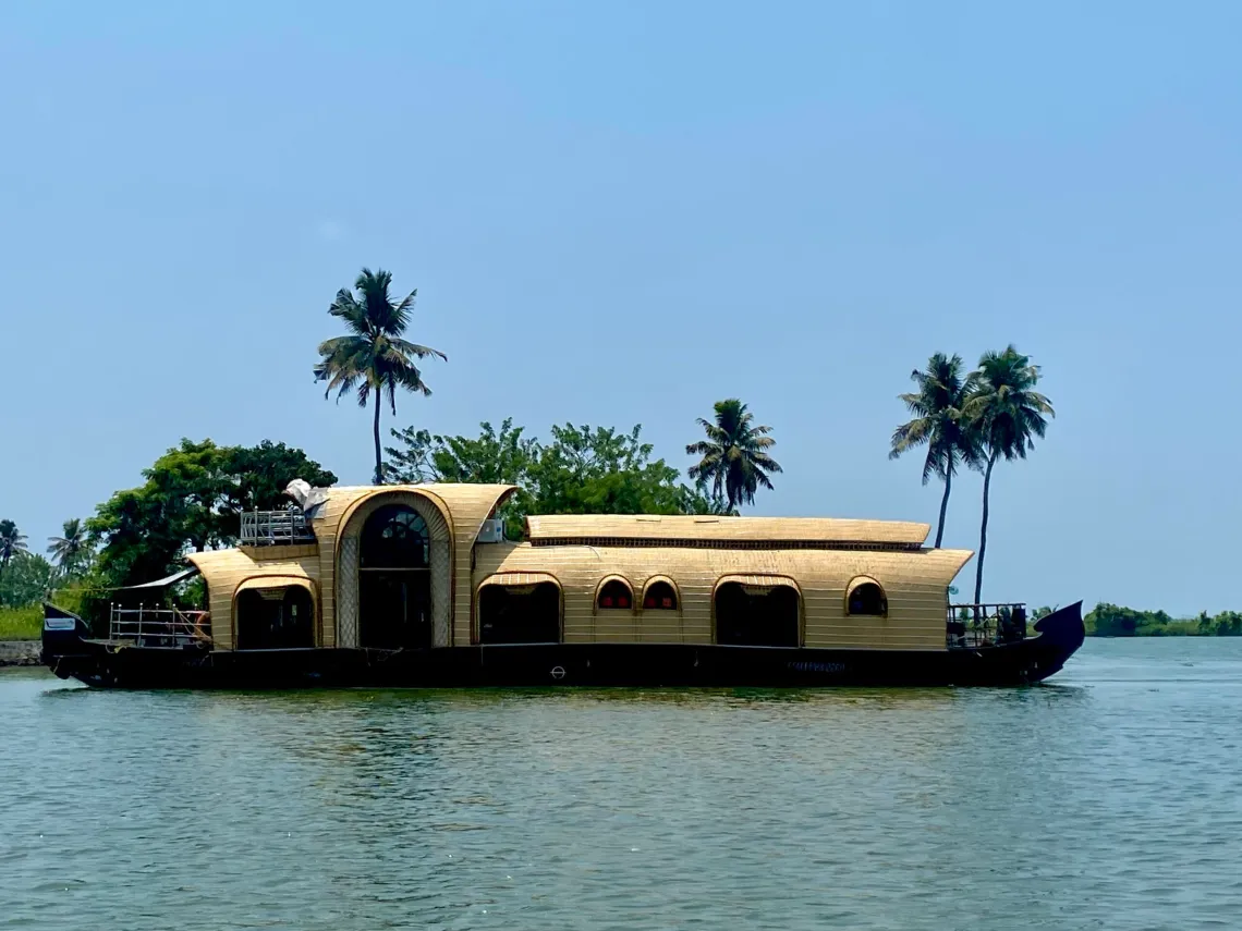 Kerala Backwaters Escape