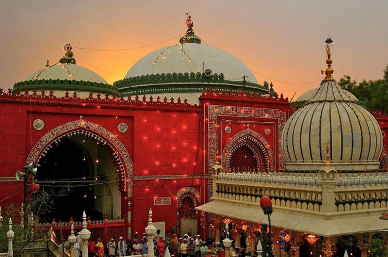 Nizamuddin Dargah